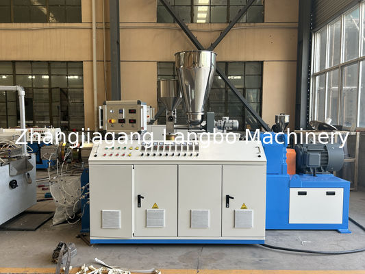 качество  Conical Double Twin Screw Plastic Baseboard Extrusion PVC Skirting Profiles Extruder Production Line Making Machine Фабрика
