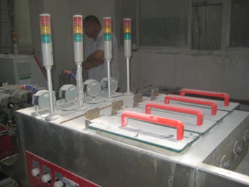 Прочные 4 трубы PVC изготовляя винт двойника емкость 250KG/H/350KG/H машины