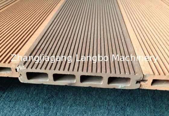 Машина для изготовления WPC Decking Flooring Post Composite Profile Rail Extrusion Production Line