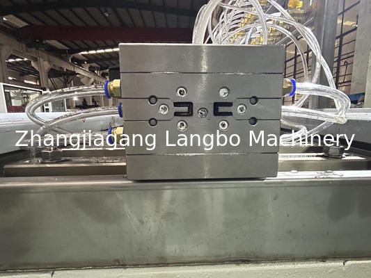 Sjsz65/132 Twin Screw Extruding 200-300mm Width Mould Customized PVC Plastic Profile Production Line (Линия производства профилей из ПВХ)