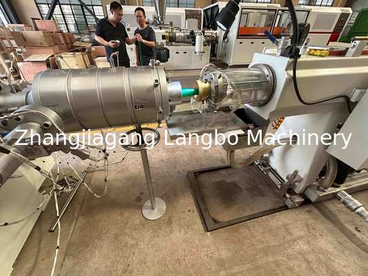 Капельное орошение Пластиковая труба PPR для водоотвода Сельскохозяйственный шланг для капельного орошения Труба для электрического кабеля Линия экструзии труб