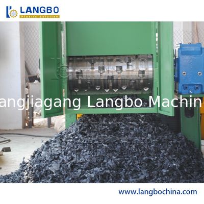 Автоматическая дробилка для переработки пластиковых отходов, измельчитель ПЭТ-бутылок / дробильная машина