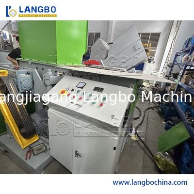 Пластиковая машина одноствольный шредер для пластиковых отходов деревянные поддоны HDPE трубы ткань текстильная пленка дробление перерабатывающей машины