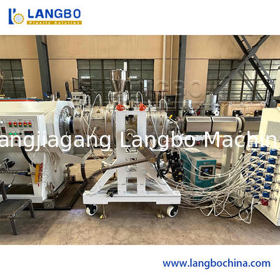 Усовершенствованная полностью автоматическая ПВХ ПЭ пластмассовая шланг трубки изготовления оборудования с PLC сенсорного экрана управления