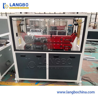 55 кВт двигательная мощность ПВХ экструдер профиля для гладкой точной экструзии профиля