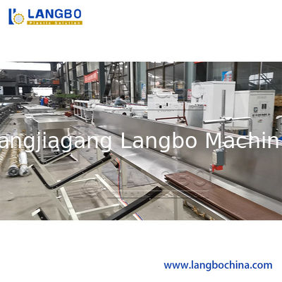 Особенная производственная линия панели стены WPC с коническим двойным штрангпрессом винта