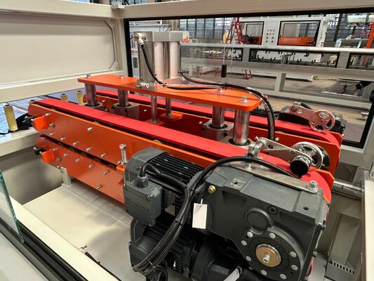 Пластиковая экструзионная машина Пластиковое оборудование PVC PP PE трубная экструдерная машина для производства труб из ПВХ