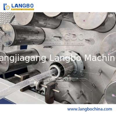 Экструзионная машина для производства армированных шлангов из мягкого ПВХ для сада