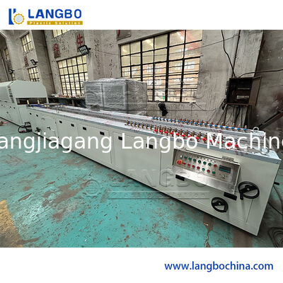 55/110 Конический двухшнековый экструдер для экструзии профилей ПВХ для кабельного канала 1180 мм с мощностью двигателя 22 кВт