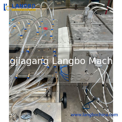 Производственная линия штранг-прессования панели доски профиля пола двери PP WPC PE PVC декоративная