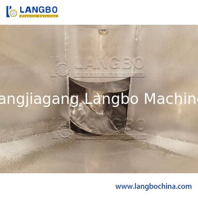 Вертикальный сушильный смеситель для обезвоживания влажных кормовых гранул