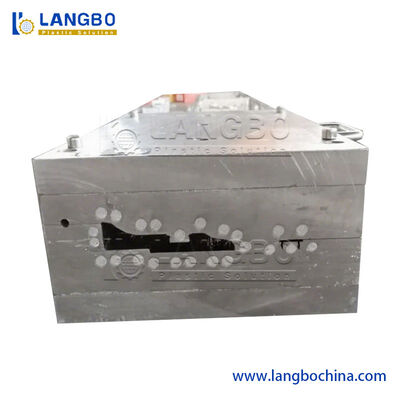 Линия производства пластиковой экструзии для пластинки для платья из ПВХ