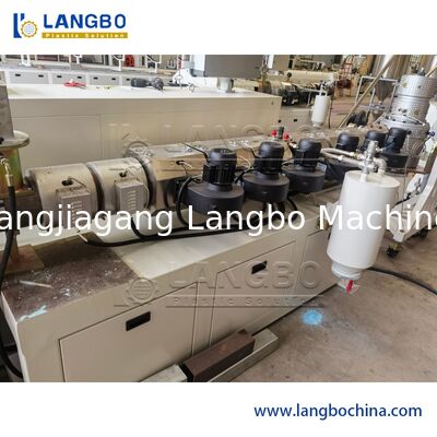 Выход 15 штрангпресса одиночного винта трубки шланга ПВК/ПУ высокий до 200мм привинчивают диаметр