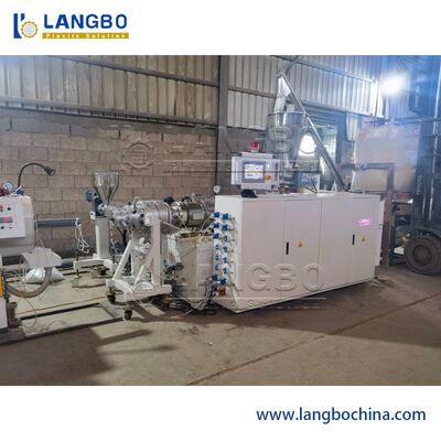 Линия экструзии труб из ПВХ. Высокоскоростное производство.