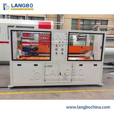 Станок для производства ПВХ труб диаметром 75-250 мм, двигатель 55 кВт/75 кВт, производительность 600-800 кг/ч