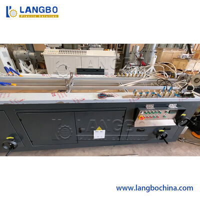 Экструдер для производства светодиодных ламп / светильников