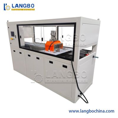 WPC / PVC потолок / стенные панели / облицовка / окна / твердая дверная рама / профиль / PE покрытие / напольная машина Пластиковый WPC экструзионный экструдер