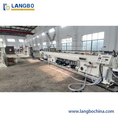 Экструзионная линия для производства ПЭ труб двойного/одинарного многослойного типа диаметром 75-315 мм / Экструдер для производства труб из ПНД / Линия для производства пластиковых труб