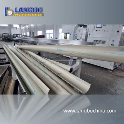 Линия экструзирования ПВХ-профиля.