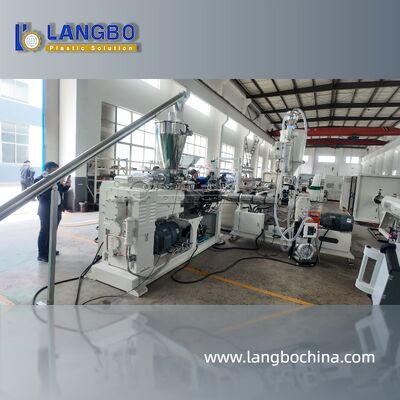 ПВХ пластинка. Устойчивая к влаге деревянная пшеница. Эффект для влажной среды