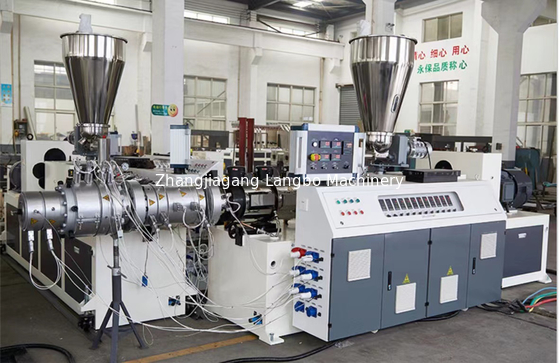 Разнослоистая линия 16mm до 63mm 180kg/PLC штранг-прессования трубы Ppr h Сименс